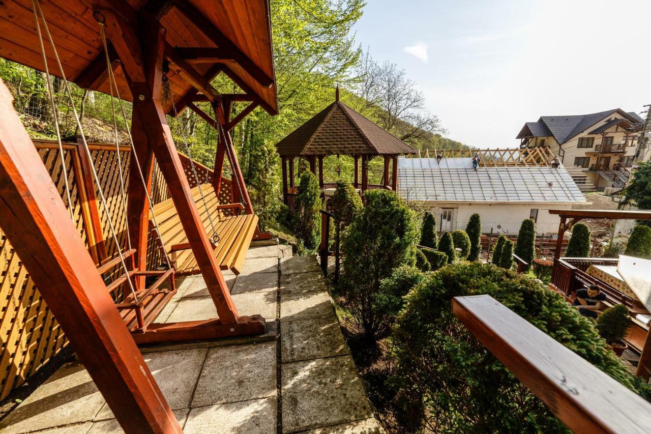 Bed and Breakfast Pensiunea Eva Sovata Exterior foto