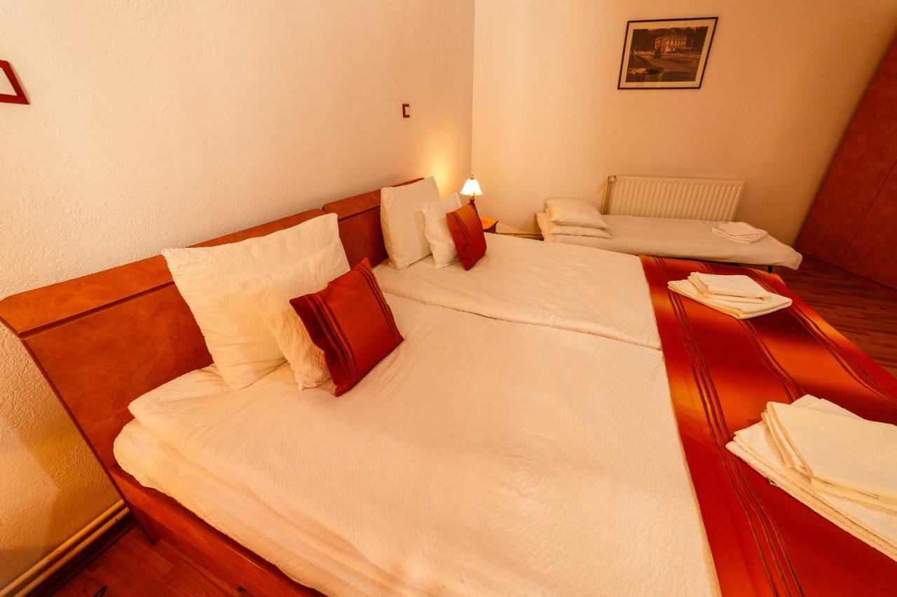 Bed and Breakfast Pensiunea Eva Sovata Exterior foto