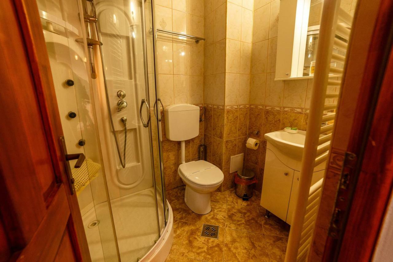 Bed and Breakfast Pensiunea Eva Sovata Exterior foto